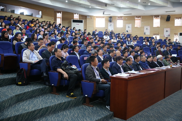 师范大学李增沪教授,江苏省概率统计学会理事长,南京大学戴万阳教授