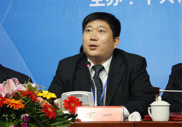常州市首届哲学社会科学学术大会在我校召开
